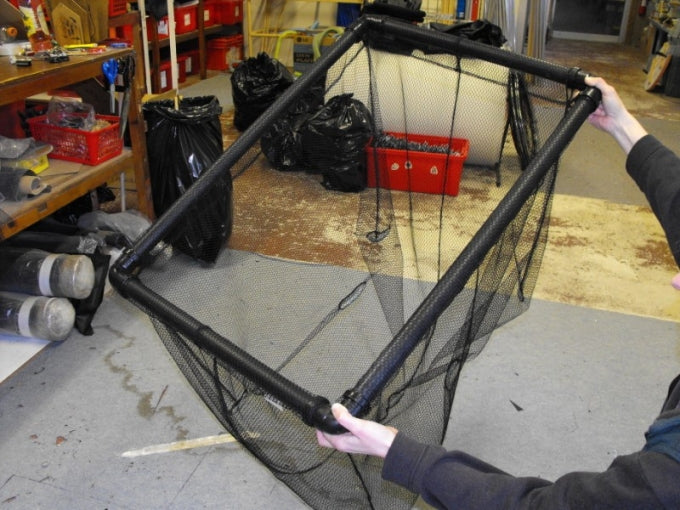 2ft x 2ft x 24″ deep Floating Fish Containment Net 6mm mesh